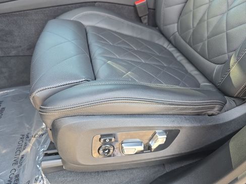 Used 2024 BMW X5 xDrive40i image 28