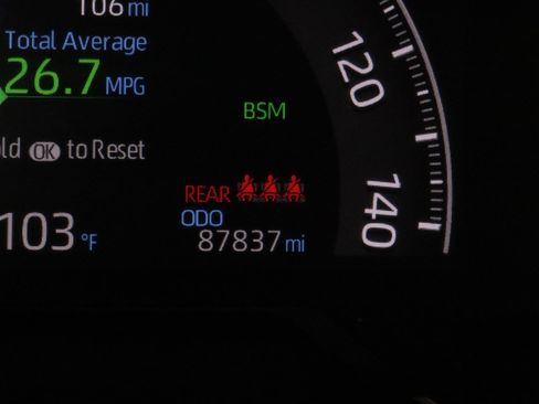 Used 2022 Toyota RAV4 TRD Off-Road AWD/4WD image 30