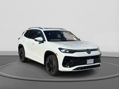 New 2026 Volkswagen Tiguan SEL R-Line