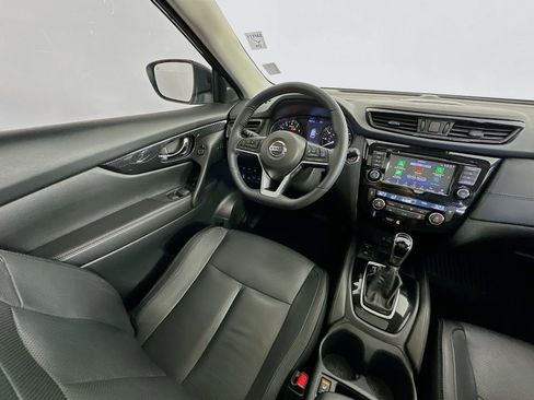 Used 2019 Nissan Rogue SL AWD/4WD image 11