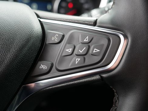 Used 2024 Chevrolet Equinox LT image 29