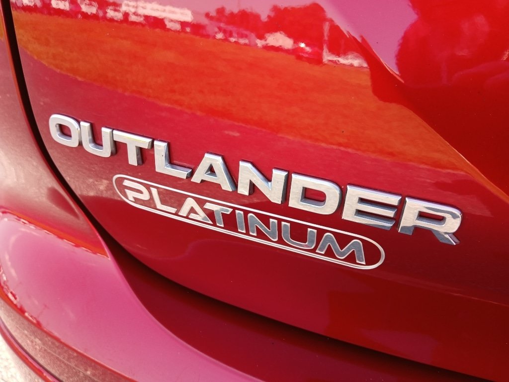 Used 2024 Mitsubishi Outlander SE Black Edition AWD/4WD image 27