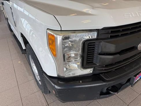 Used 2017 Ford F250 XL RWD image 9