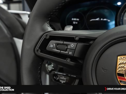 Used 2024 Porsche 911 Carrera S image 31