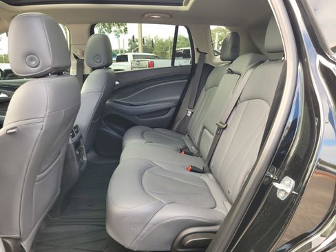 Used 2020 Buick Envision Essence image 5