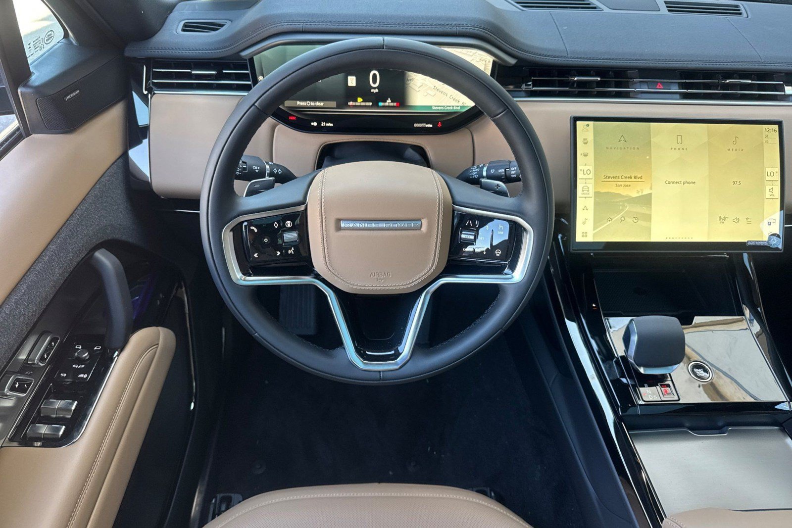 New 2027 Land Rover Range Rover Sport SE AWD/4WD image 17