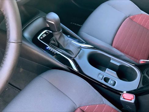 Used 2023 Toyota Corolla SE image 17