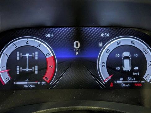 Used 2023 Toyota Highlander Platinum image 11