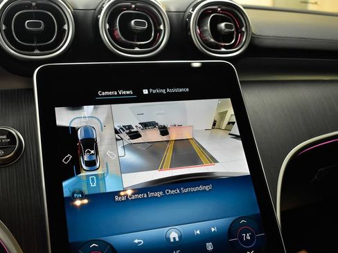 Certified 2025 Mercedes-Benz CLE 300 4MATIC Coupe image 24