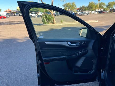 Used 2021 Ford Escape SEL w/ Technology Package image 21