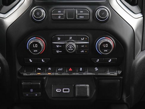 Used 2019 Chevrolet Silverado 1500 RST w/ All-Star Edition AWD/4WD image 19