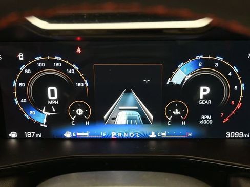 New 2025 Chevrolet Colorado LT image 29