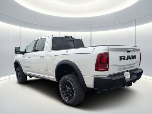 New 2026 RAM 2500 4x4 Crew Cab image 6