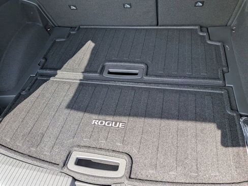 New 2026 Nissan Rogue Platinum w/ Platinum Premium Package AWD/4WD image 23