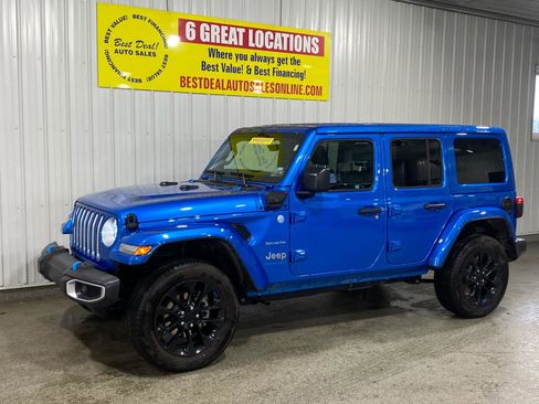 Used 2023 Jeep Wrangler Sahara w/ Cold Weather Group image 1
