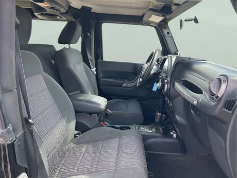 Used 2012 Jeep Wrangler Sport image 33