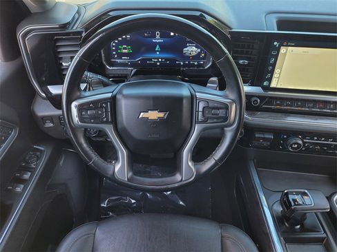 Used 2023 Chevrolet Silverado 1500 LTZ w/ LTZ Convenience Package II image 17