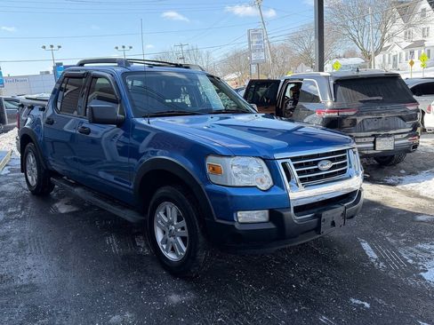 Used 2010 Ford Explorer Sport Trac XLT AWD/4WD image 7