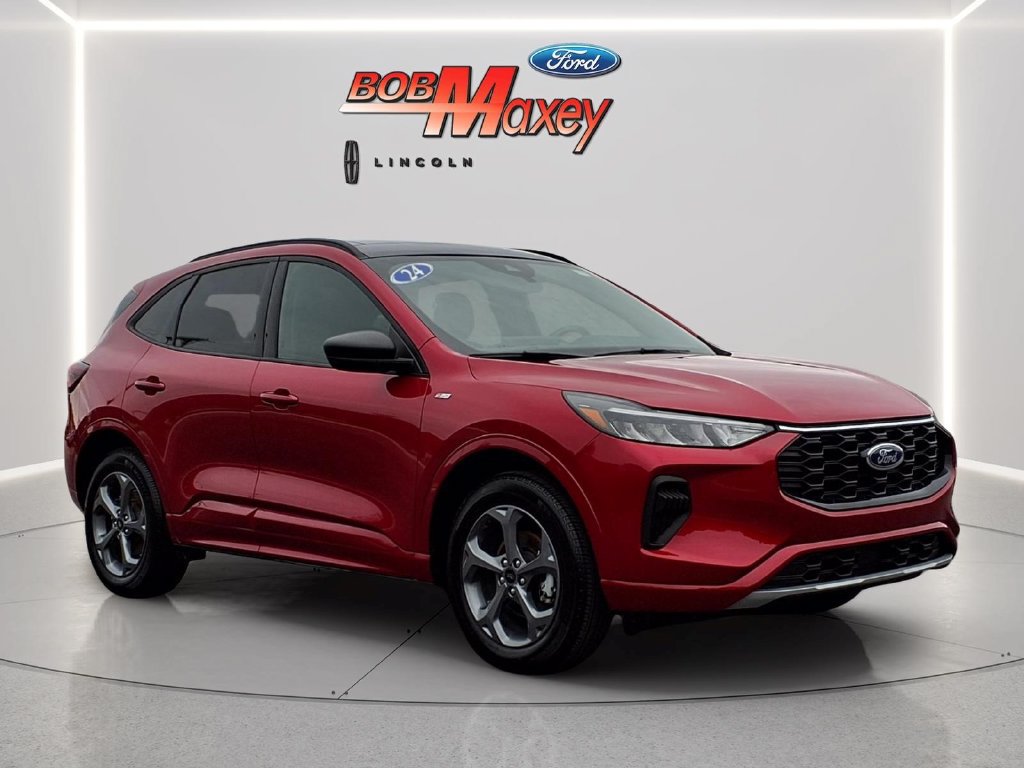 Used 2024 Ford Escape ST-Line w/ Tech Pack #1 AWD/4WD image 3