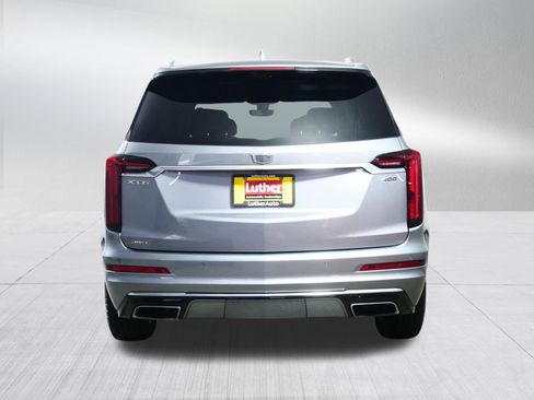 Used 2023 Cadillac XT6 Premium Luxury w/ Technology Package AWD/4WD image 6