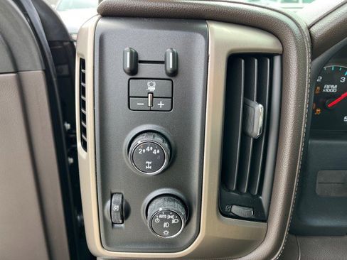 Used 2018 GMC Sierra 2500 Denali w/ Duramax Plus Package image 30