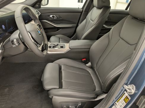 New 2025 BMW 330i Sedan w/ Convenience Package image 13