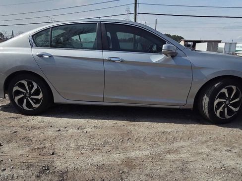 Used 2016 Honda Accord EX-L image 5