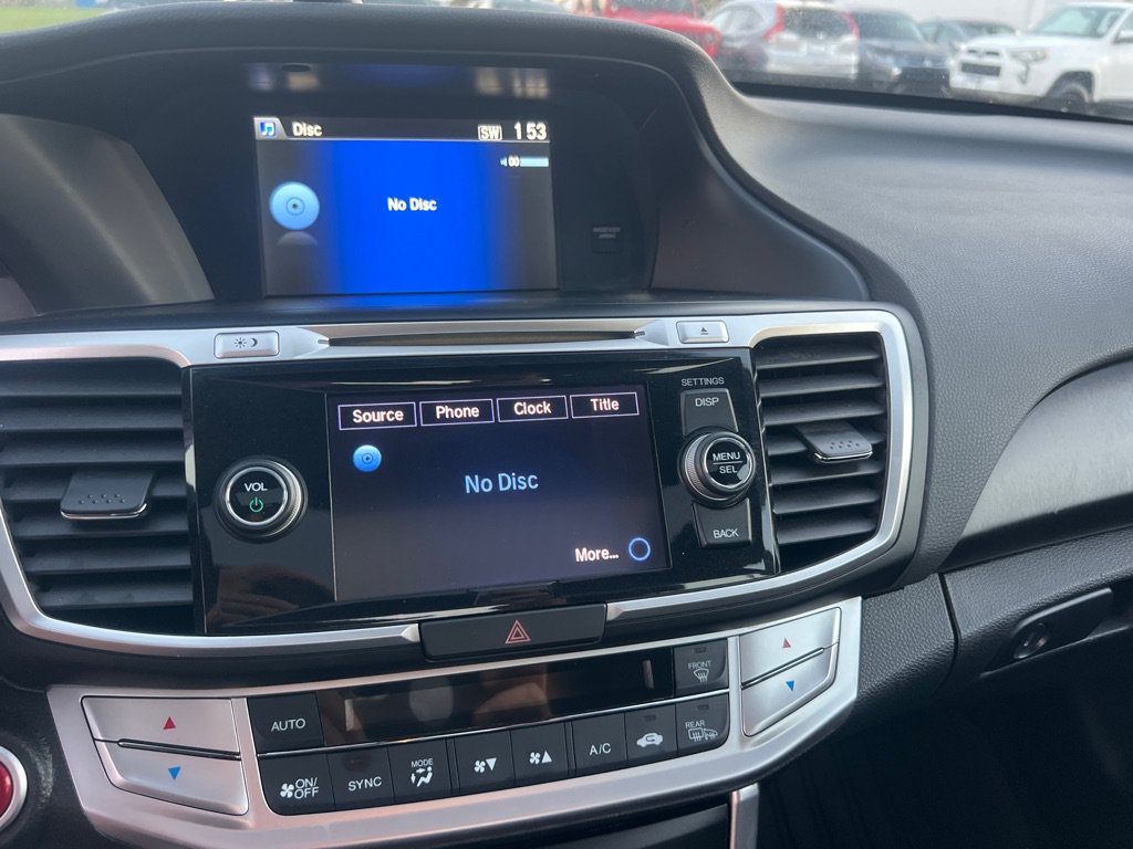 Used 2015 Honda Accord EX-L image 32