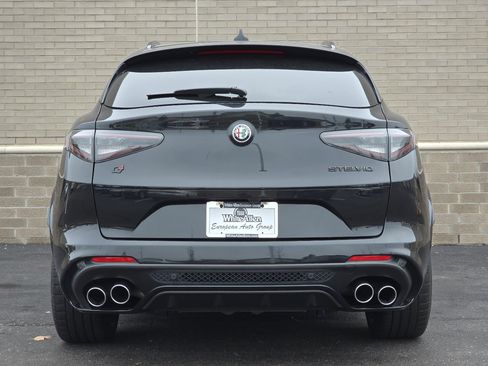 Used 2024 Alfa Romeo Stelvio Quadrifoglio w/ Active Assist Plus Package image 5