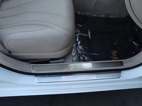 Used 2019 Mercedes-Benz S 450 Sedan image 23