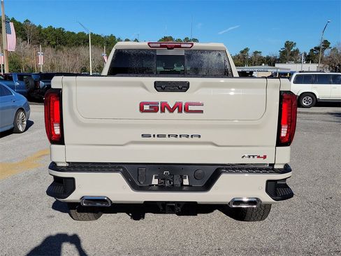 New 2026 GMC Sierra 1500 AT4 w/ AT4 Premium Package image 5