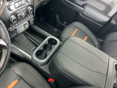 Used 2023 GMC Sierra 2500 AT4 w/ AT4 Premium Plus Package image 22