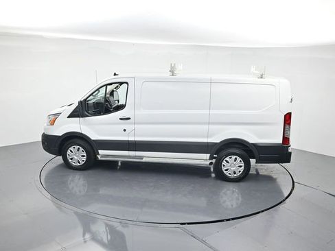 Certified 2022 Ford Transit 250 Low Roof w/ Exterior Upgrade Package RWD image 46