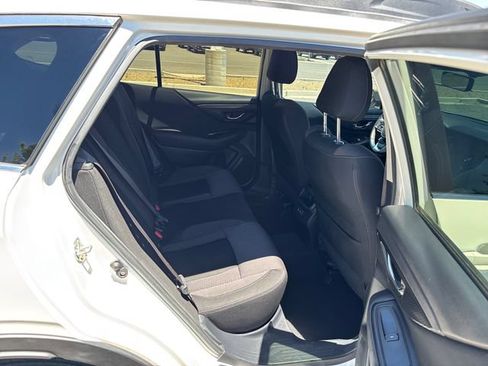 Used 2020 Subaru Outback Premium AWD/4WD image 18