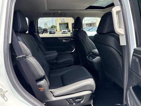 Certified 2025 INFINITI QX80 Luxe AWD/4WD image 20