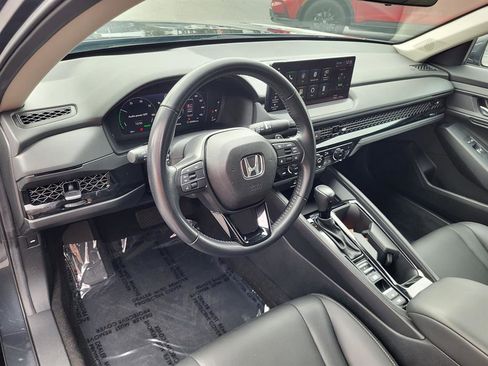 Used 2024 Honda Accord EX-L image 10