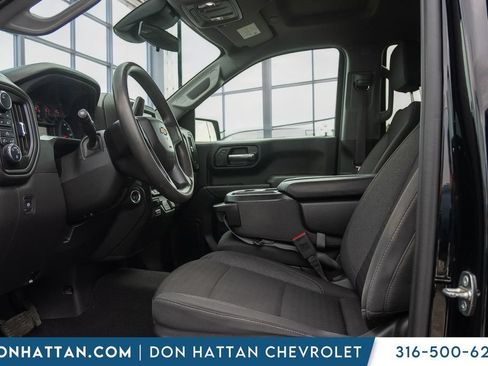 Used 2024 Chevrolet Silverado 1500 Custom AWD/4WD image 3