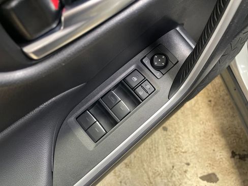 Certified 2025 Toyota RAV4 XLE AWD/4WD image 15