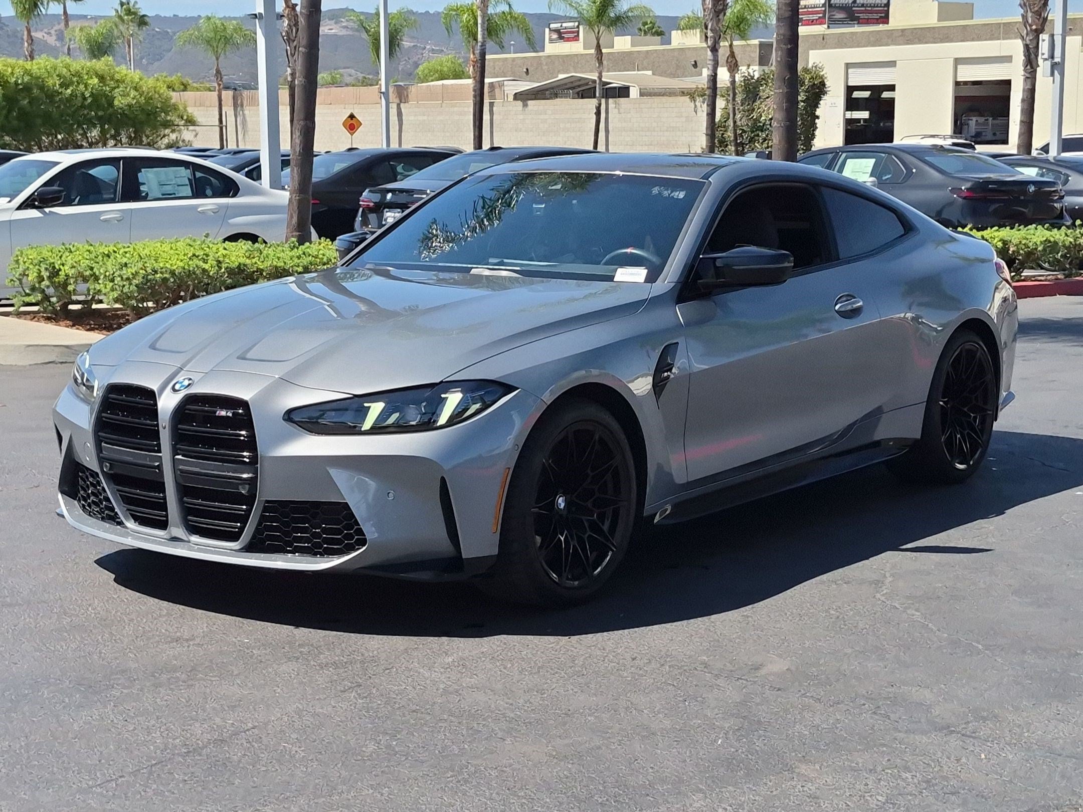 Used 2025 BMW M4 Coupe w/ M Driver's Package RWD image 5