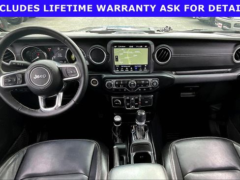 Used 2021 Jeep Wrangler Unlimited Sahara w/ Cold Weather Group AWD/4WD image 12