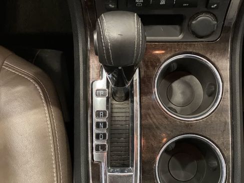 Used 2014 GMC Acadia SLT image 22