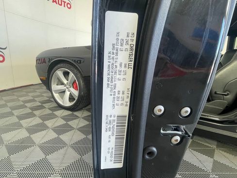 Used 2009 Dodge Challenger SRT8 w/ SRT Option Group II image 23