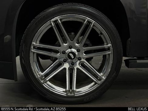 Used 2015 Cadillac Escalade ESV Premium AWD/4WD image 10