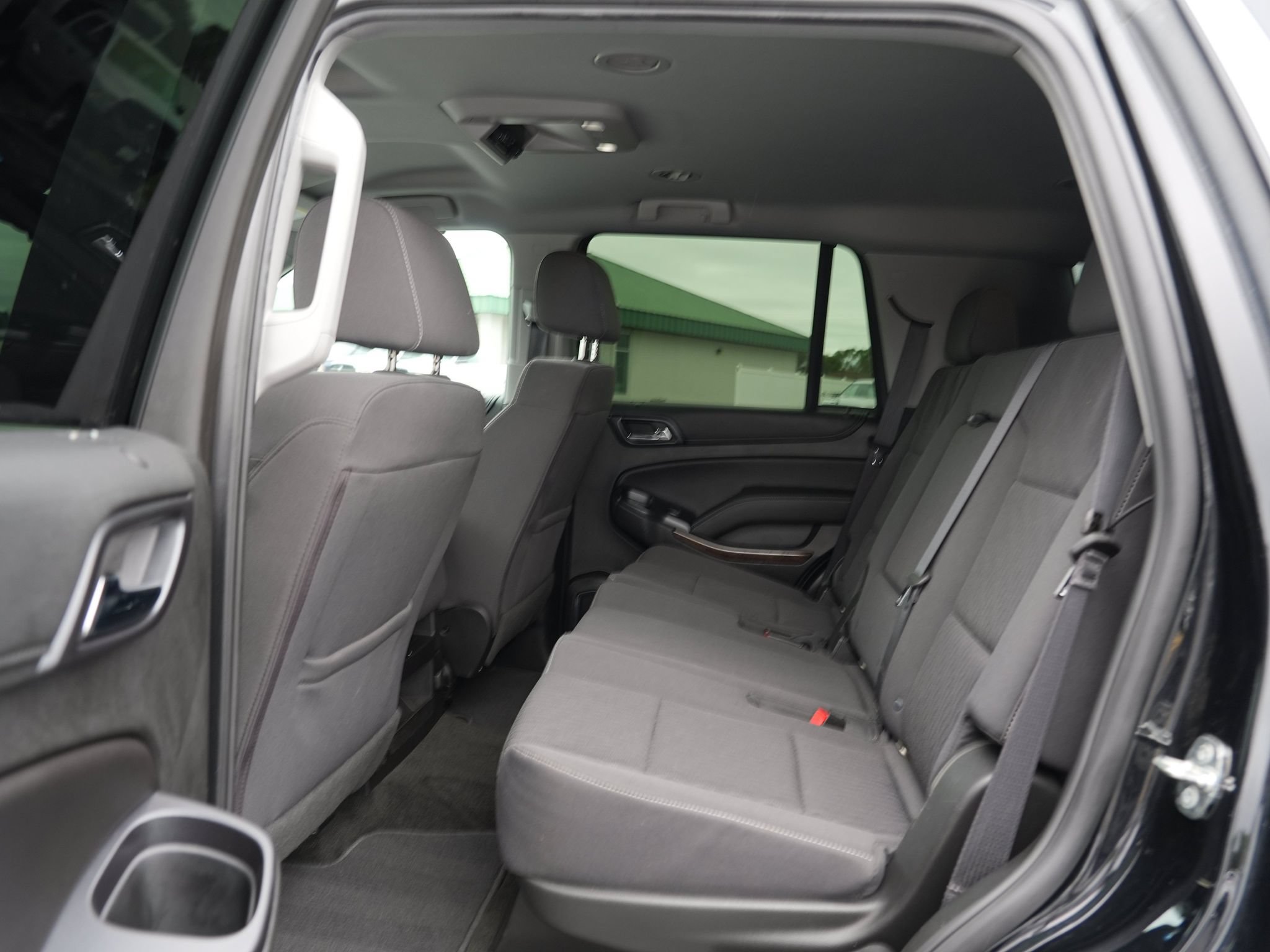 Used 2018 Chevrolet Tahoe LS w/ Skid Plate Package AWD/4WD image 19