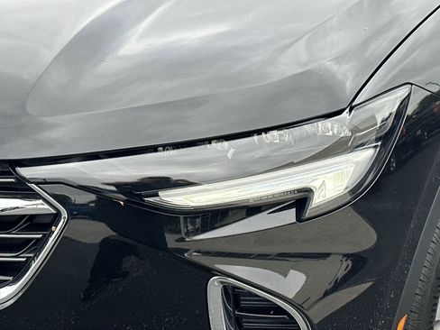 Used 2022 Buick Envision Preferred FWD image 11