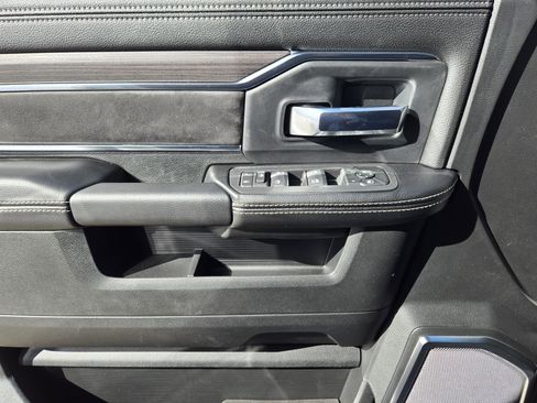 New 2026 RAM 4500 4x4 Crew Cab DRW w/ Laramie Trim Package image 16