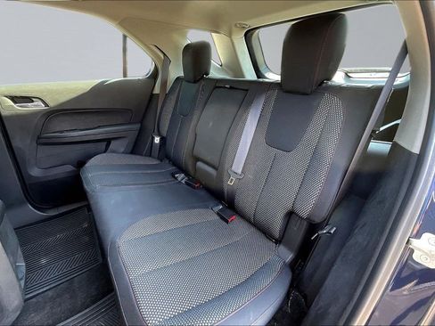 Used 2017 Chevrolet Equinox LS image 25