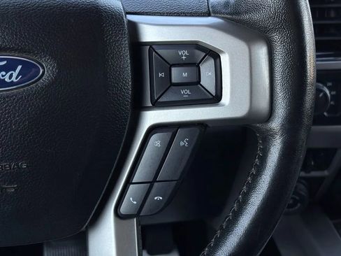 Used 2020 Ford F250 Lariat w/ Lariat Ultimate Package AWD/4WD image 38