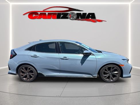 Used 2017 Honda Civic Sport Touring image 4