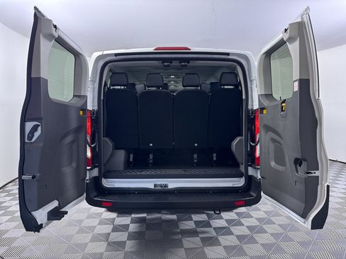Used 2024 Ford Transit 350 XL AWD/4WD image 8